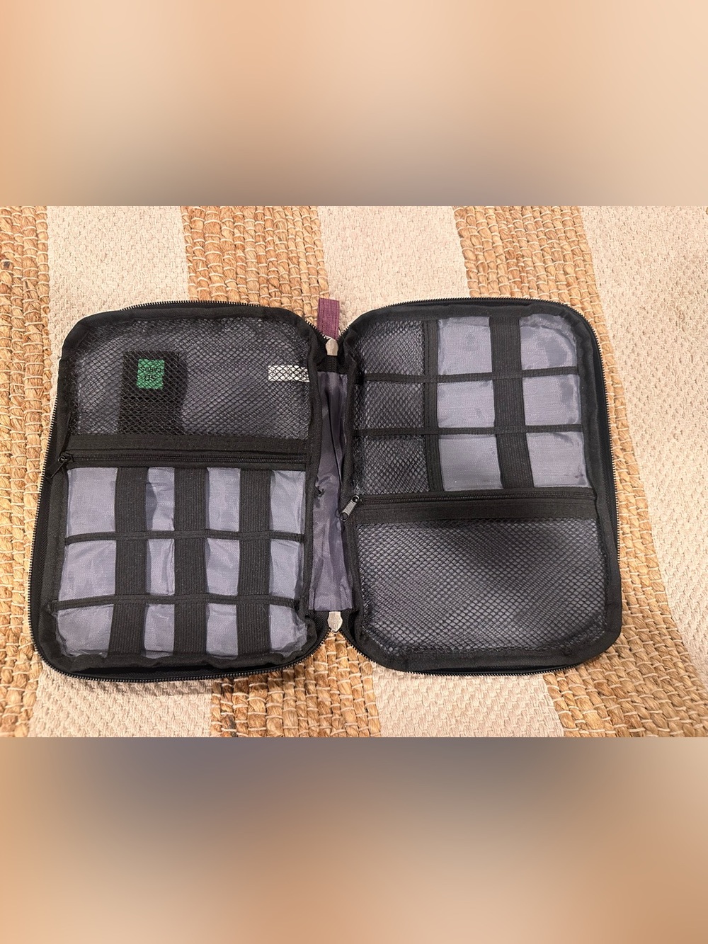 Accessory Organizer Pouch - Picture 3 of 4